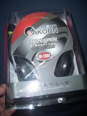 【批發(fā)多媒體耳機(jī) 歐亞科-OK1088 帶麥克風(fēng) 網(wǎng)吧專用立體聲】價(jià)格,廠家,圖片,耳機(jī),廣州眾千電子產(chǎn)品-