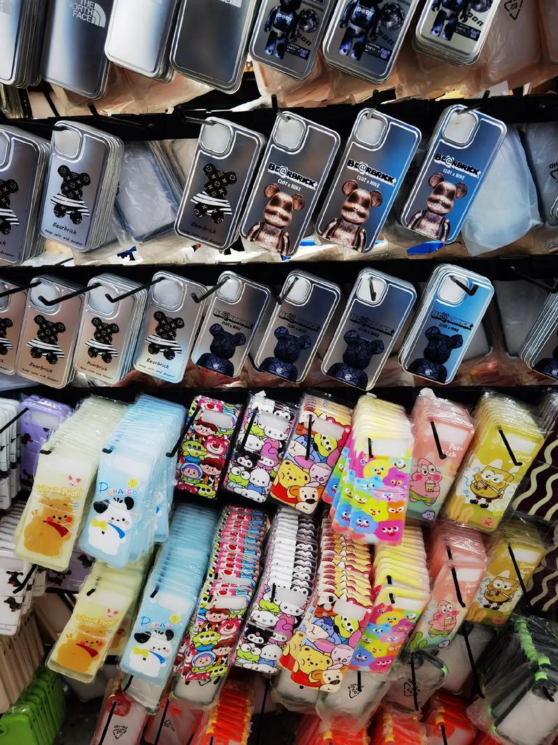 華強北 中國最大的電子批發(fā)市場與數碼產品集散地